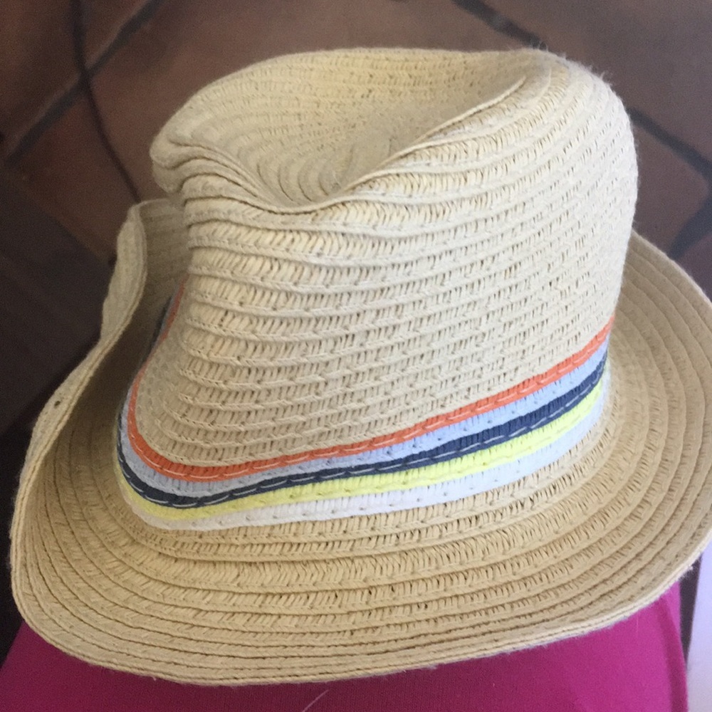 NWT Little boys cat and jack newborn hat